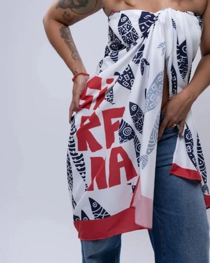 Peça personalizada produzida pela l'echarpe